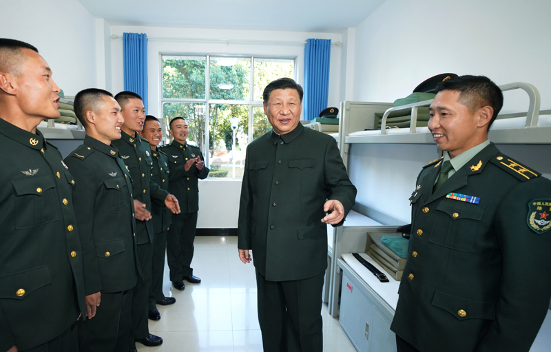 2020年1月19日，習(xí)近平主席視察駐云南部隊(duì),，深入邊防一線,，看望慰問官兵。